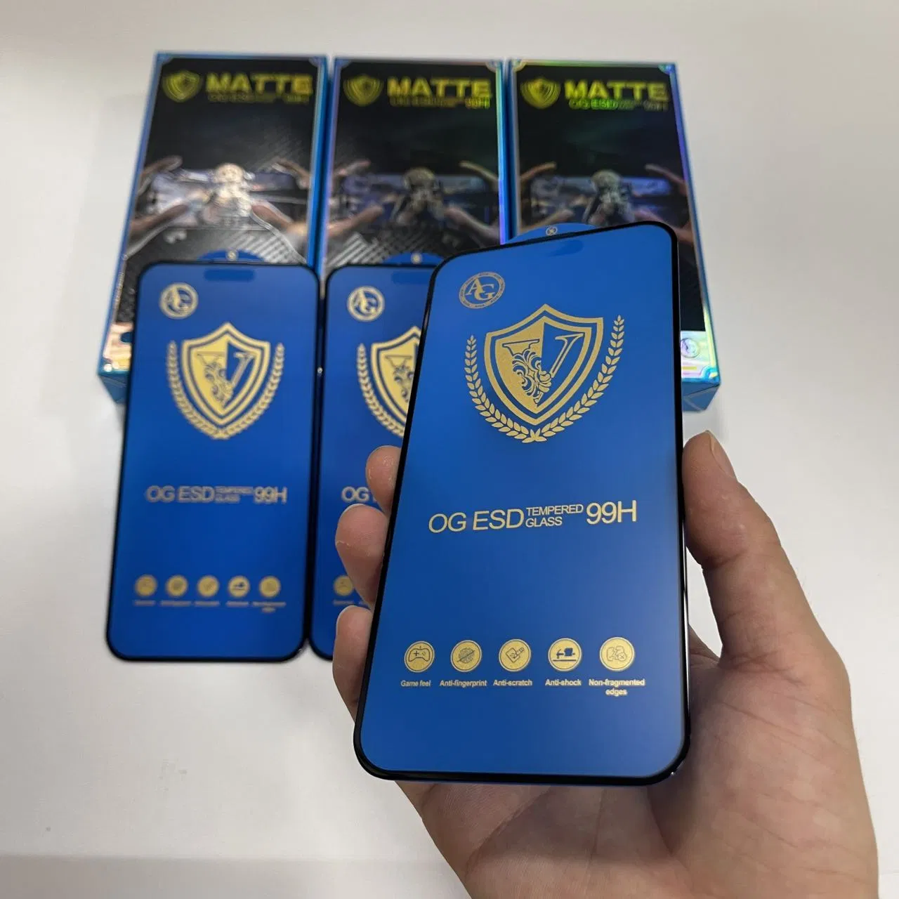 Защитное стекло для iPhone 16, 15, 14, 13, 12, 11, X