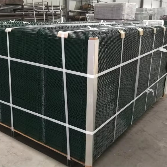 Outdoor 3D Metal Fencing Home House Curved Welded Curved Wire Mesh 3D Fence Panels