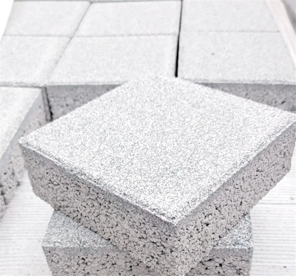 High Strength Beautiful Anti-Slip Water Permeable Ceramic Brick Paver