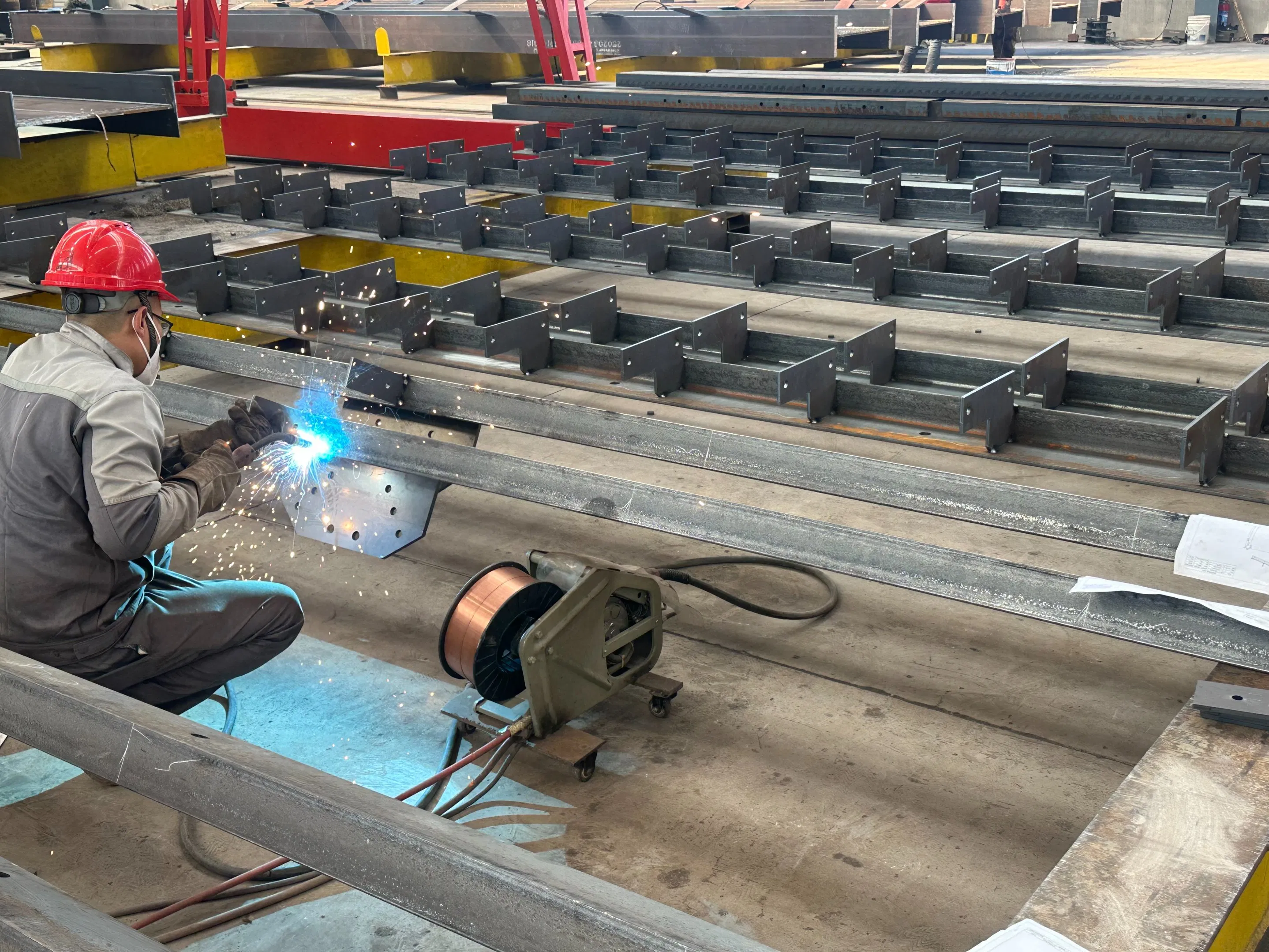 AS/NZS Universal Steel Sections for Fabrication Needs/Structural Steel Products/Welding Steel Sections