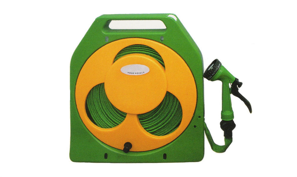 Flat Hose & 4 Function Spray Nozzle