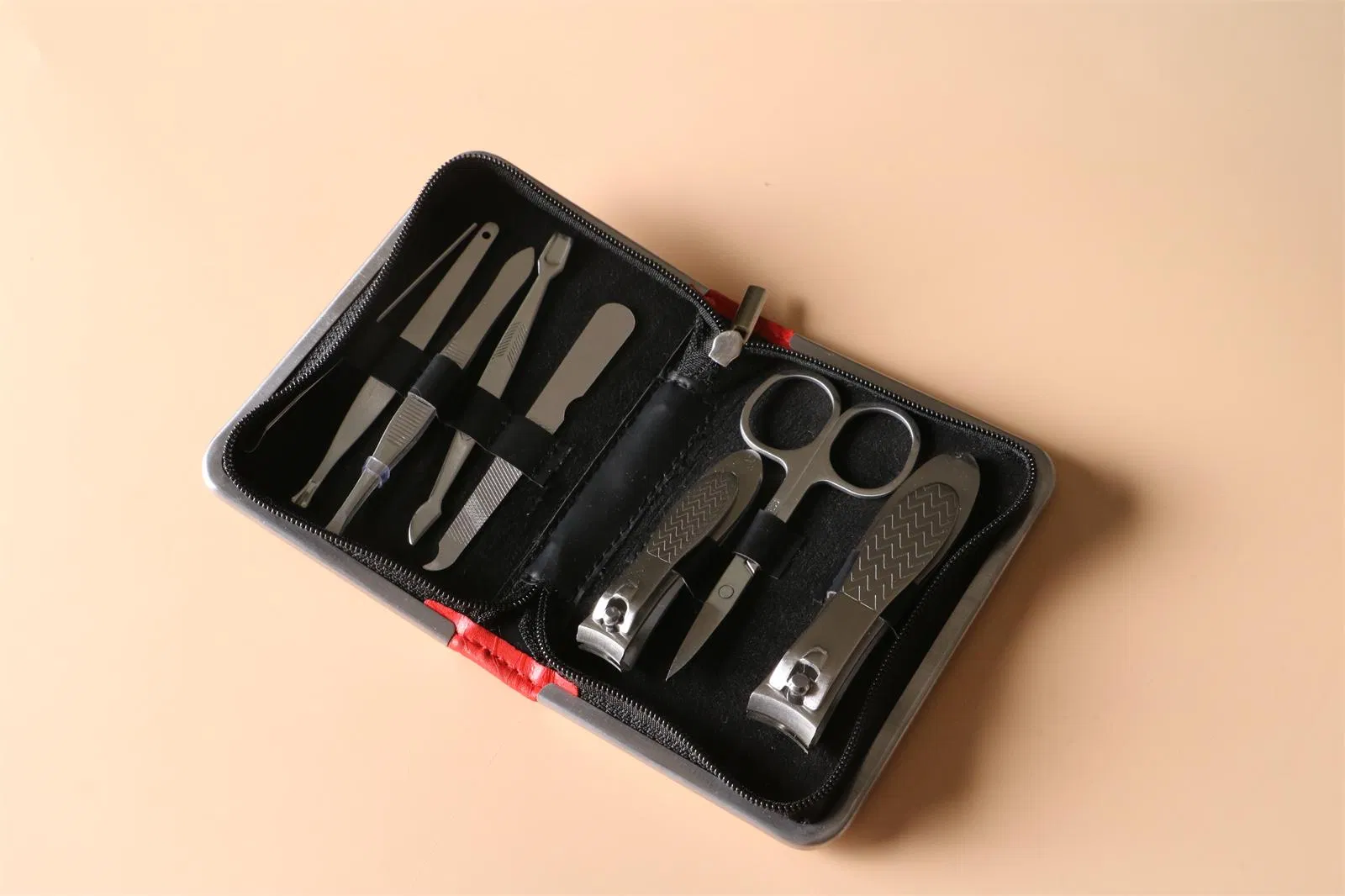 8 Pieces Portable Girls Manicure Pedicure Sets for Traveling Products