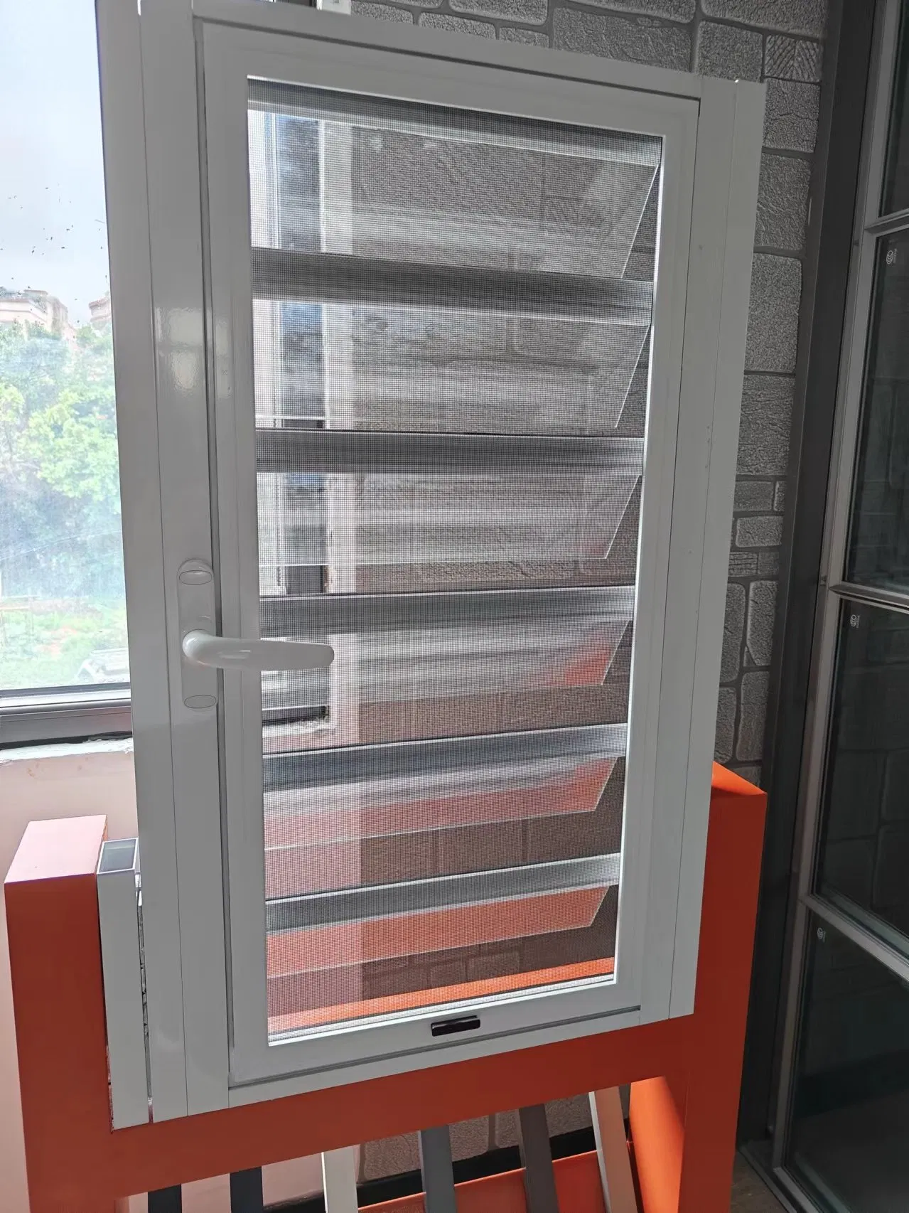 Kdsbuilding Aluminum Glass Louver Windows Supplier Aluminium Adjustable Louver Window for Apartment