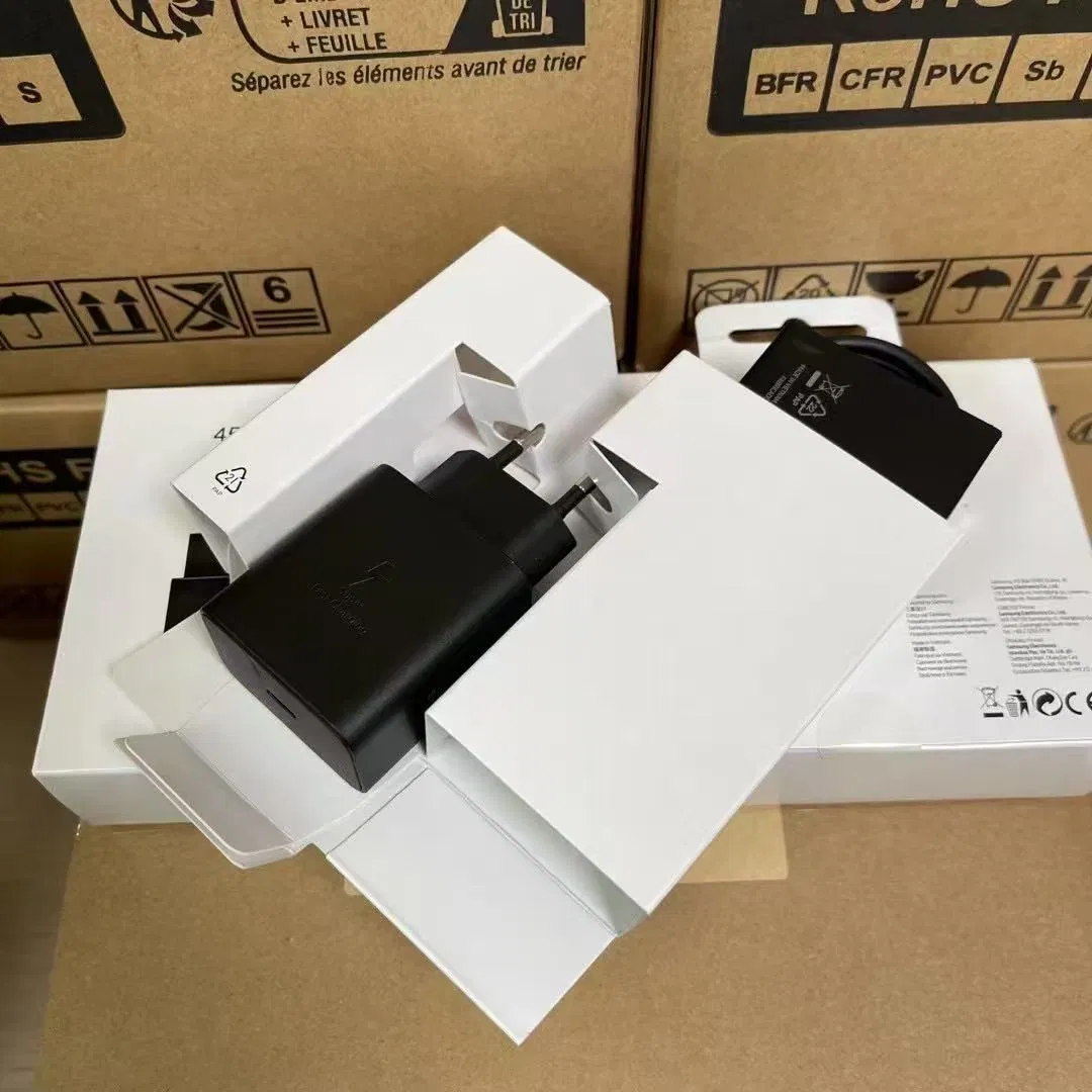 Зарядное устройство 45W Type-C с кабелем 1.8м