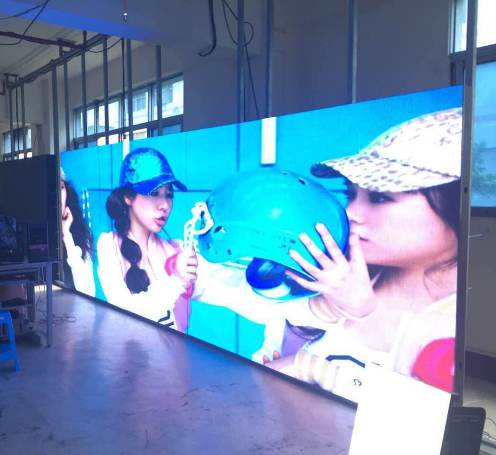 P5 Indoor Stage Light LED Video Wall Display Screen