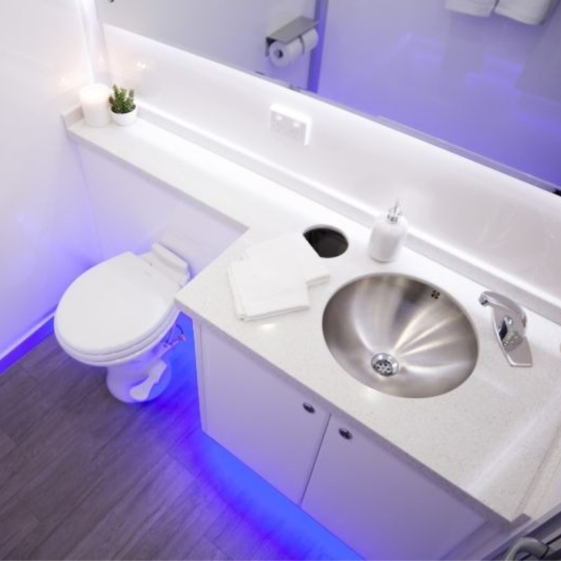 Portable and Mobile Customized Luxury Bathroom Trailer for Industrial Use