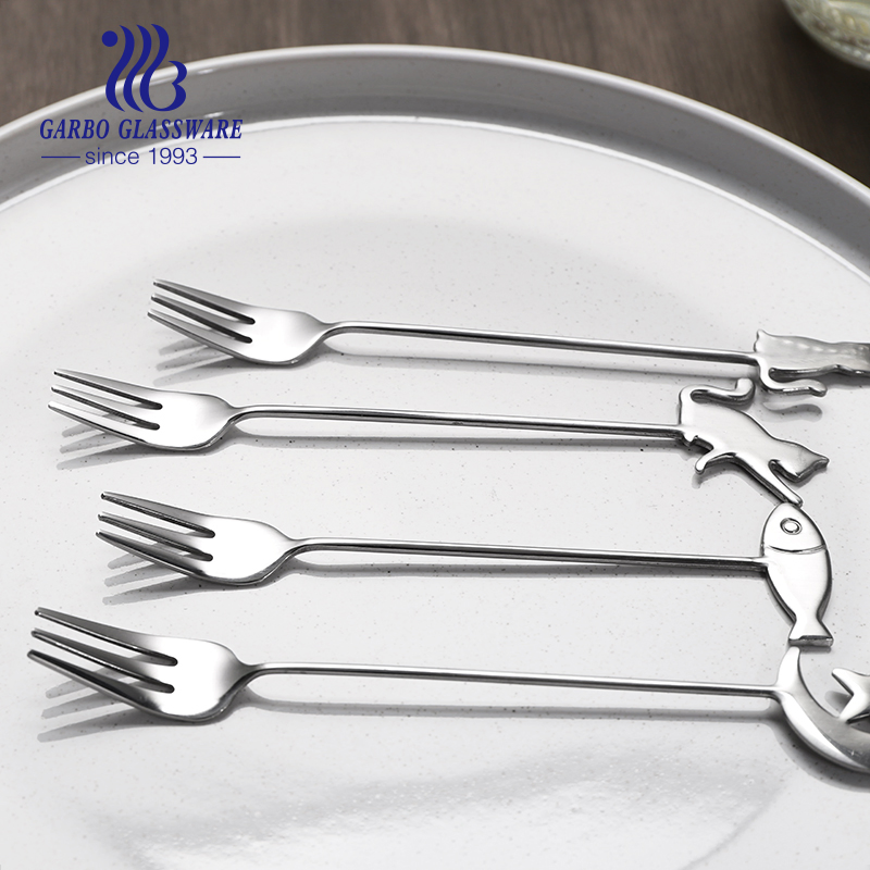 New Designs China Suppliers Hotselling Sliver Stainless Steel Dinner Fork Dessert Flatware Set for Hotel 430 Mirror Polish with Carton Handle Design