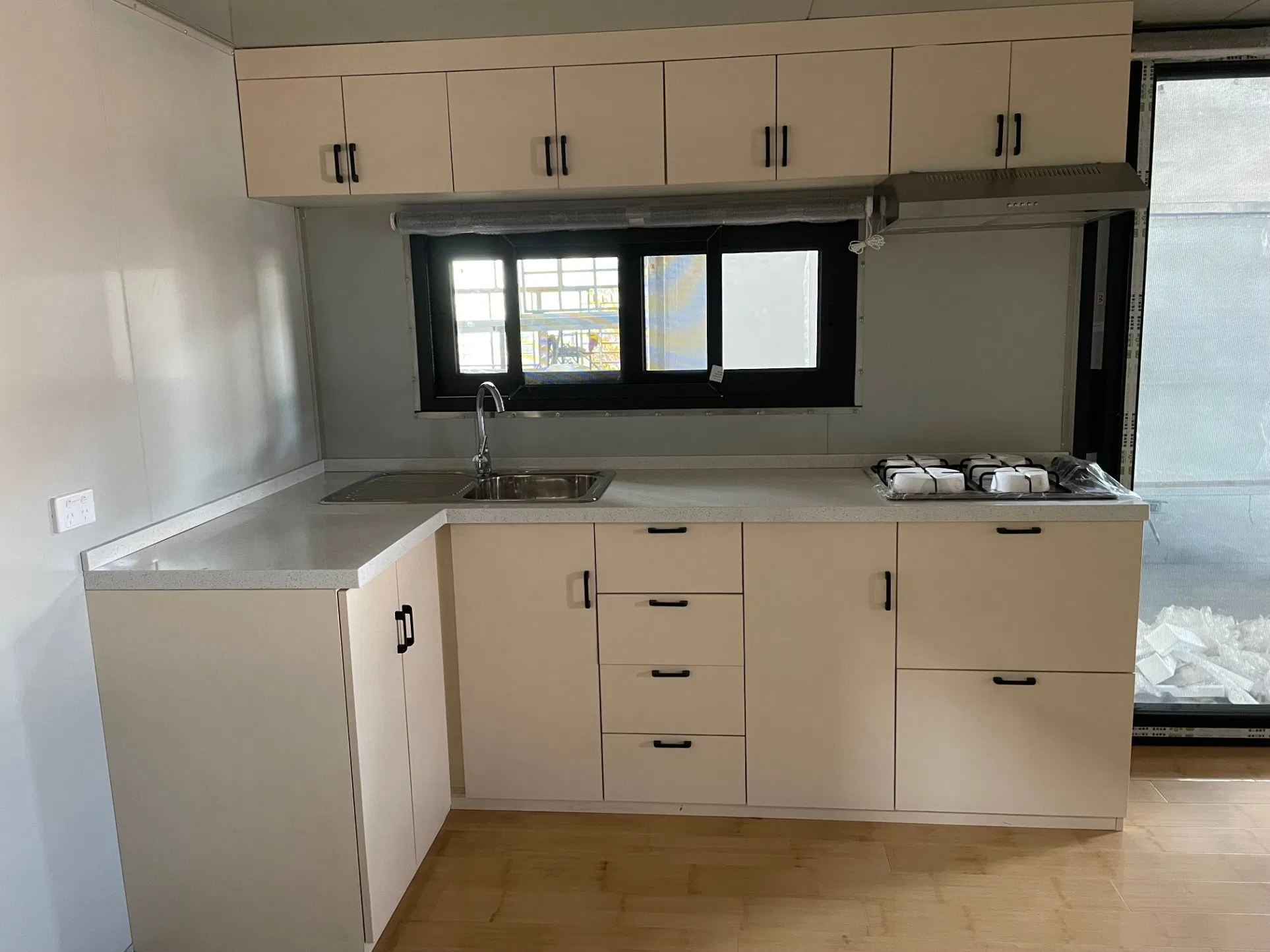 Expandable Mobile Cabin Cargo Trailer Tiny House on Trailer