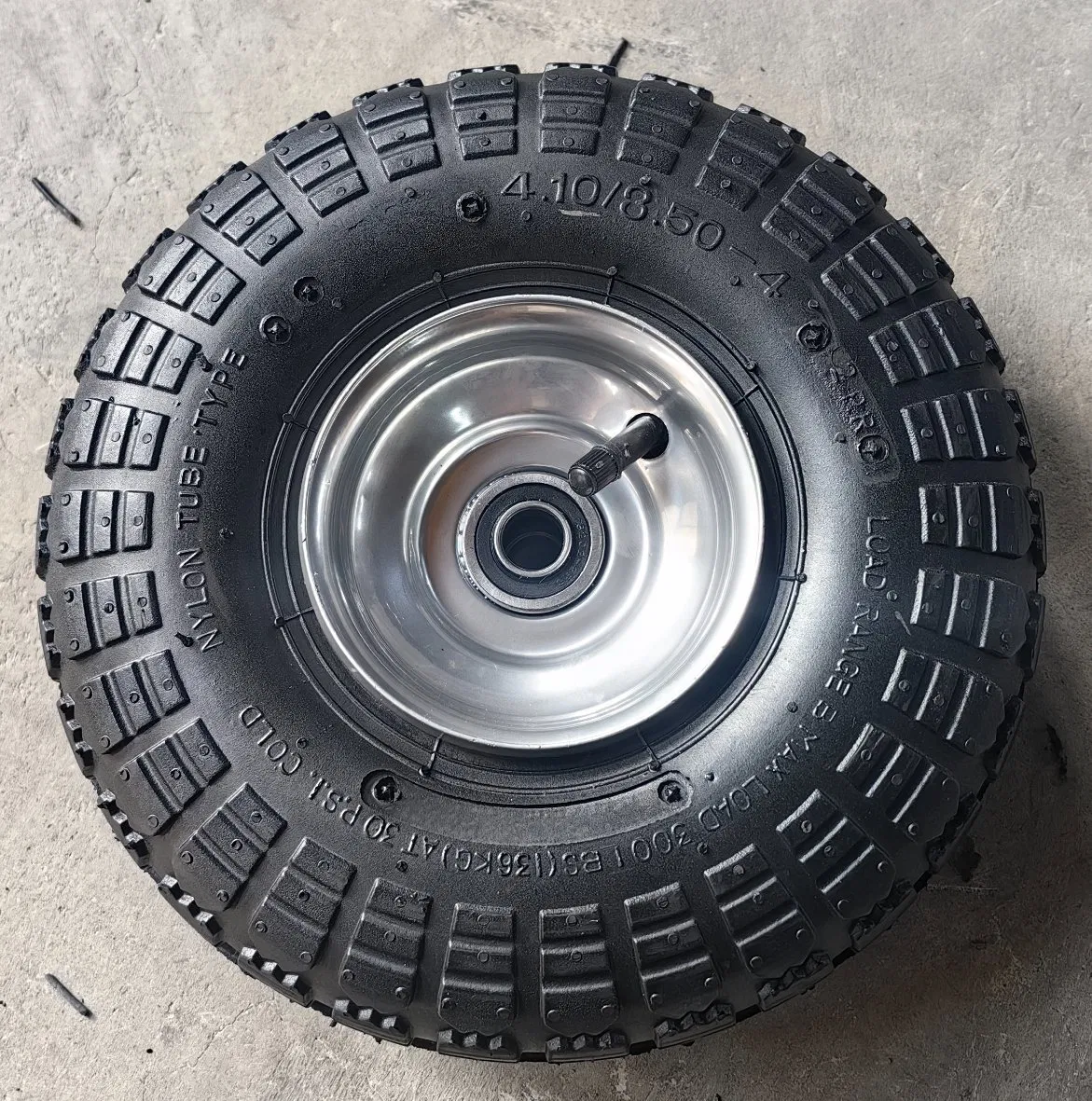10 Inch Pneumatic Rubber Wheels Inflatable Kids Toy Car Wheel for Children Go Kart 4.10/3.50-4