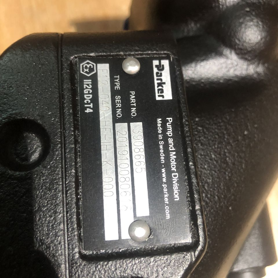 Гидравлический мотор Parker F12 серии 030-150