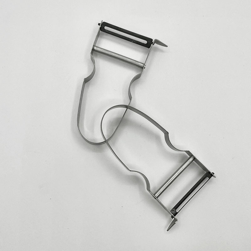 Classic Swiss Peeler Carbon Steel Blade Stainless Steel Handle Peelers
