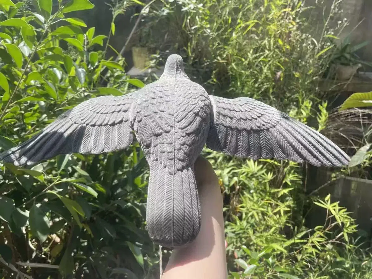 Simulation of Plastic Animals Flying Bird Hawk Pigeon Model Hunting Decoy Pest Control Garden Decorative Ornaments