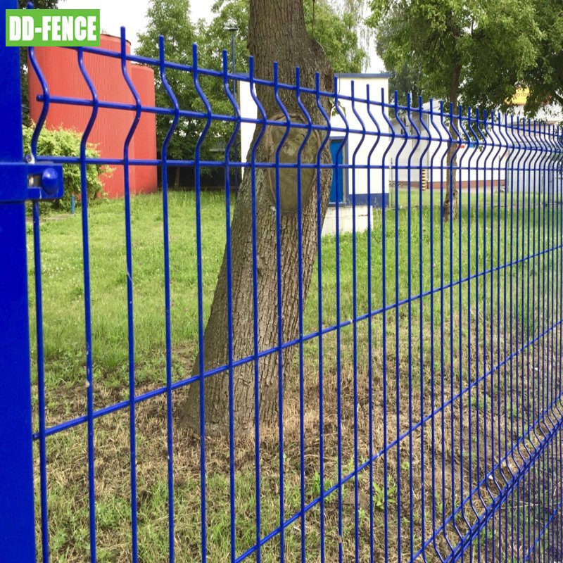 3D Bending Fence Curved Welded Steel Wire Mesh Safety Fence Panel V Beam Fencing Wall Iron Security Garden Fence