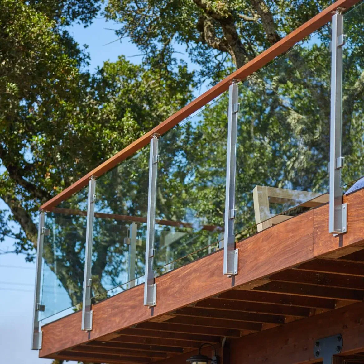 Modern Professional Supplier Square Pipe Glass Designs Balcony Glass Railing