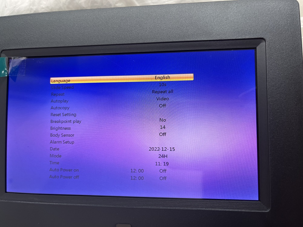 Коммерческая цифровая фоторамка AIYOS K102T