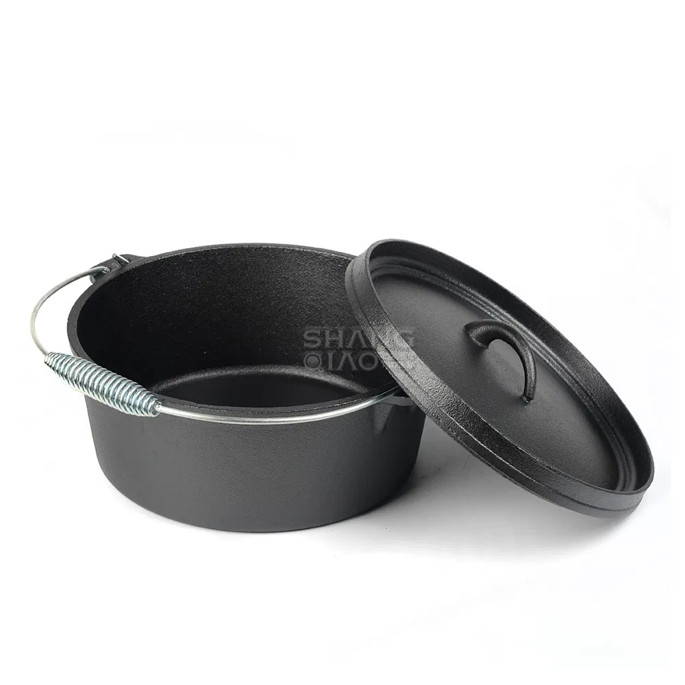 Чугунный казан для кемпинга с крышкой