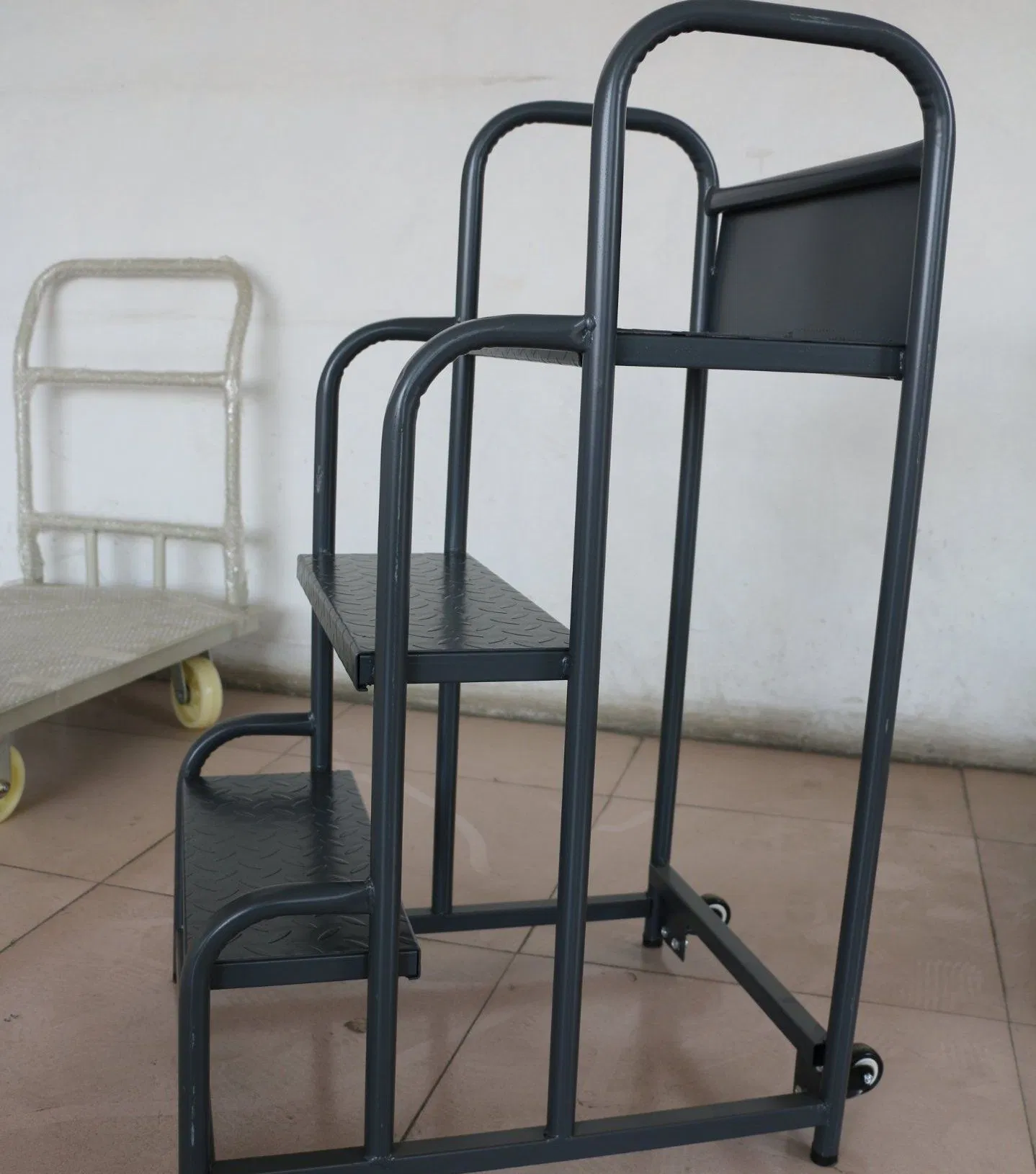 Movable Steel Warehouse Step Ladder Cart with EU Certification and Color Options