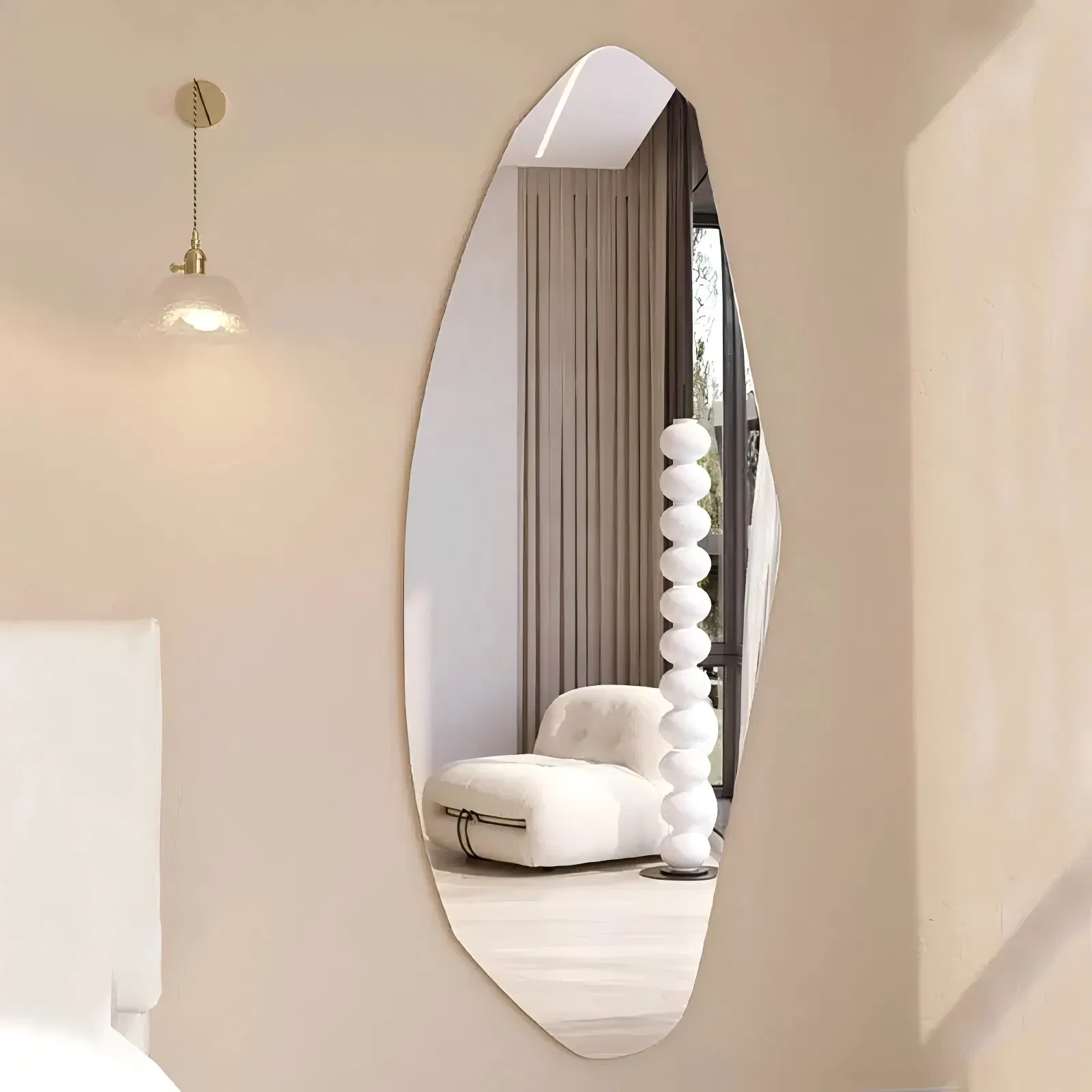 Factory Customized Frameless Bathroom Wall Mirror Irregular Decorative Mirror