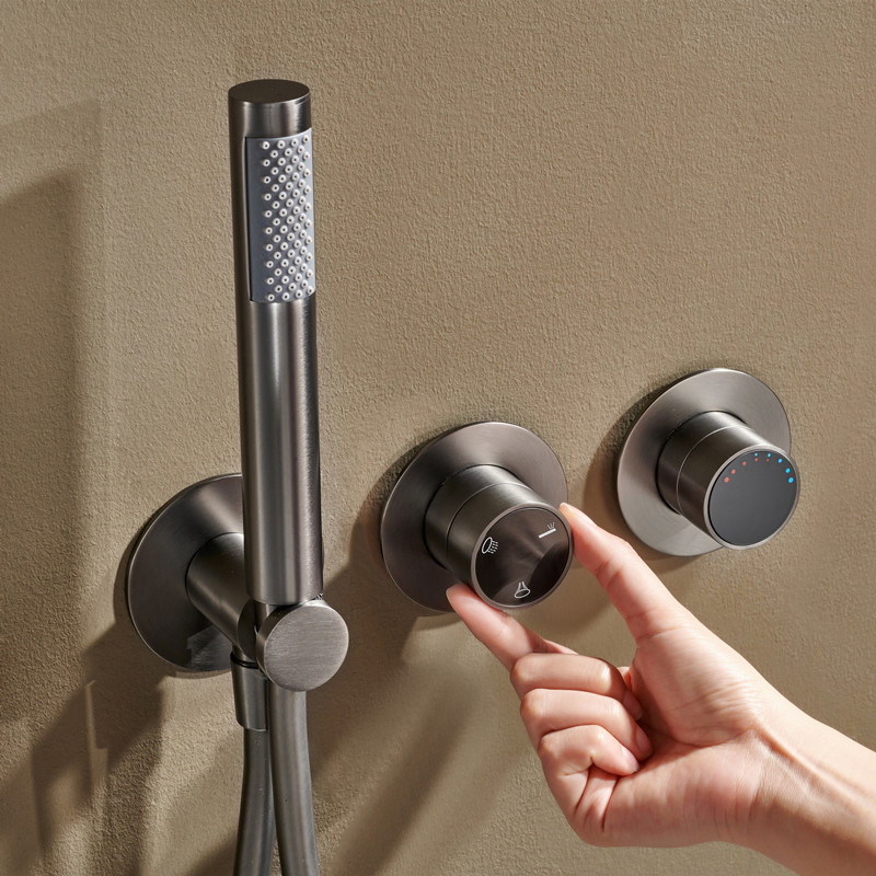 Factory Direct Price Luxury Bathroom Brass Gun Gary Rain Waterfall Concealed Wall Mounted Mixer Bath Rain Shower Faucet Set