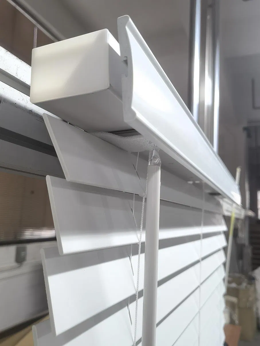 58*51 High Profile Top Rail Headrail for Venetian Blinds