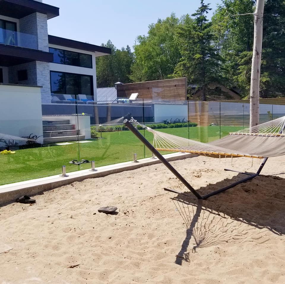 Cbmmart Balcony Frameless Aluminum Balustrades U Channel Tempered Glass Railing