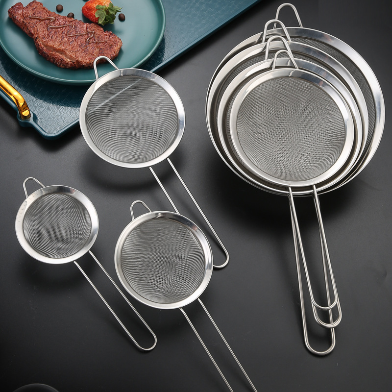 Mesh Strainers Stainless Steel Sieve Strainer Diameter 16cm for Draining Pasta Vegetables Fruits Fine Mesh Strainer Pasta Strainer