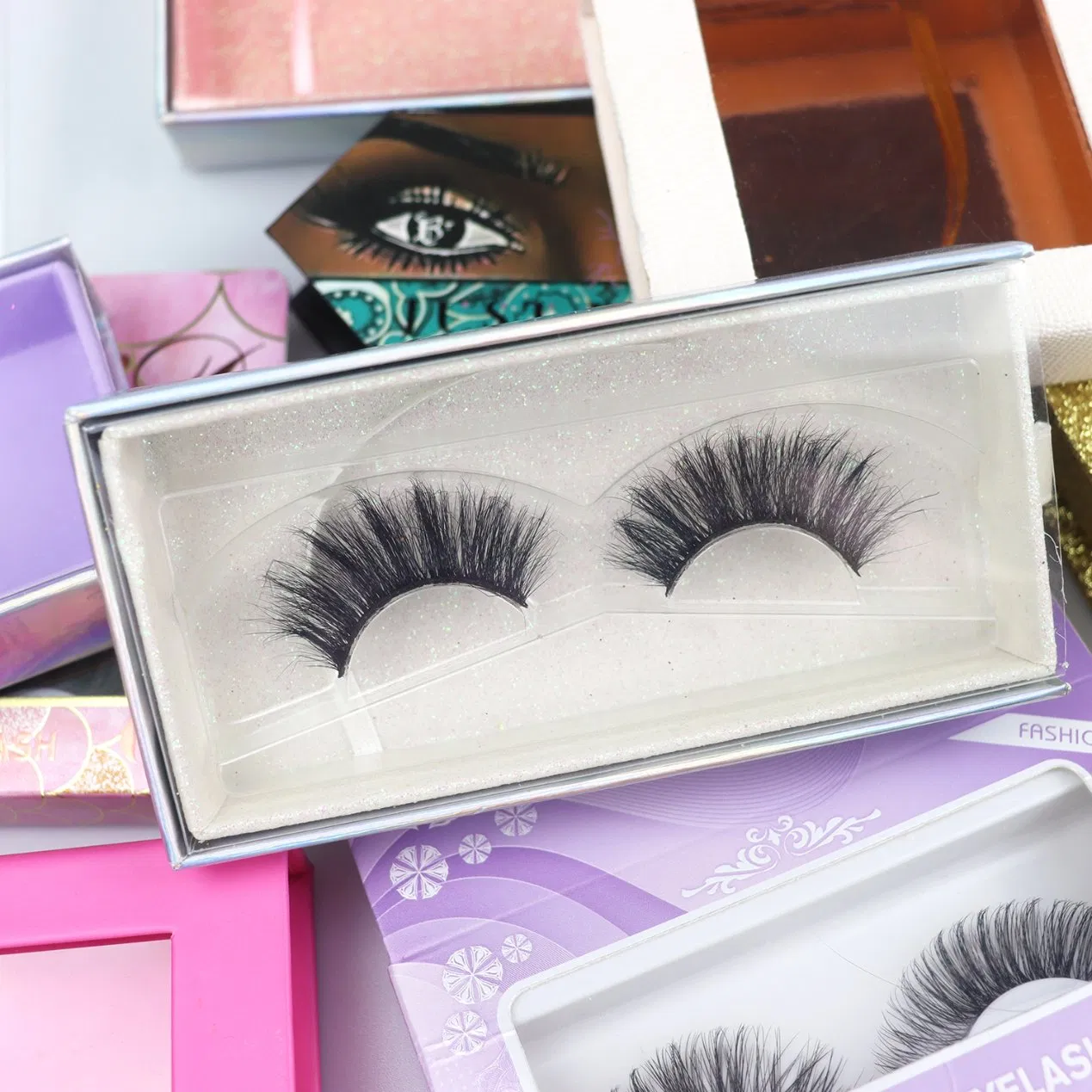 Daily Use Hot Selling Lashes Easy Application Reusable False Eyelashes Wholesale 3D, 4D, 5D, Mega Volume Beauty Supplier Lashes