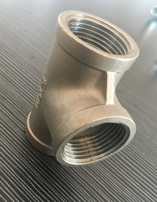 Cast Stainless Steel Equal Female Screwed Thread End Cross