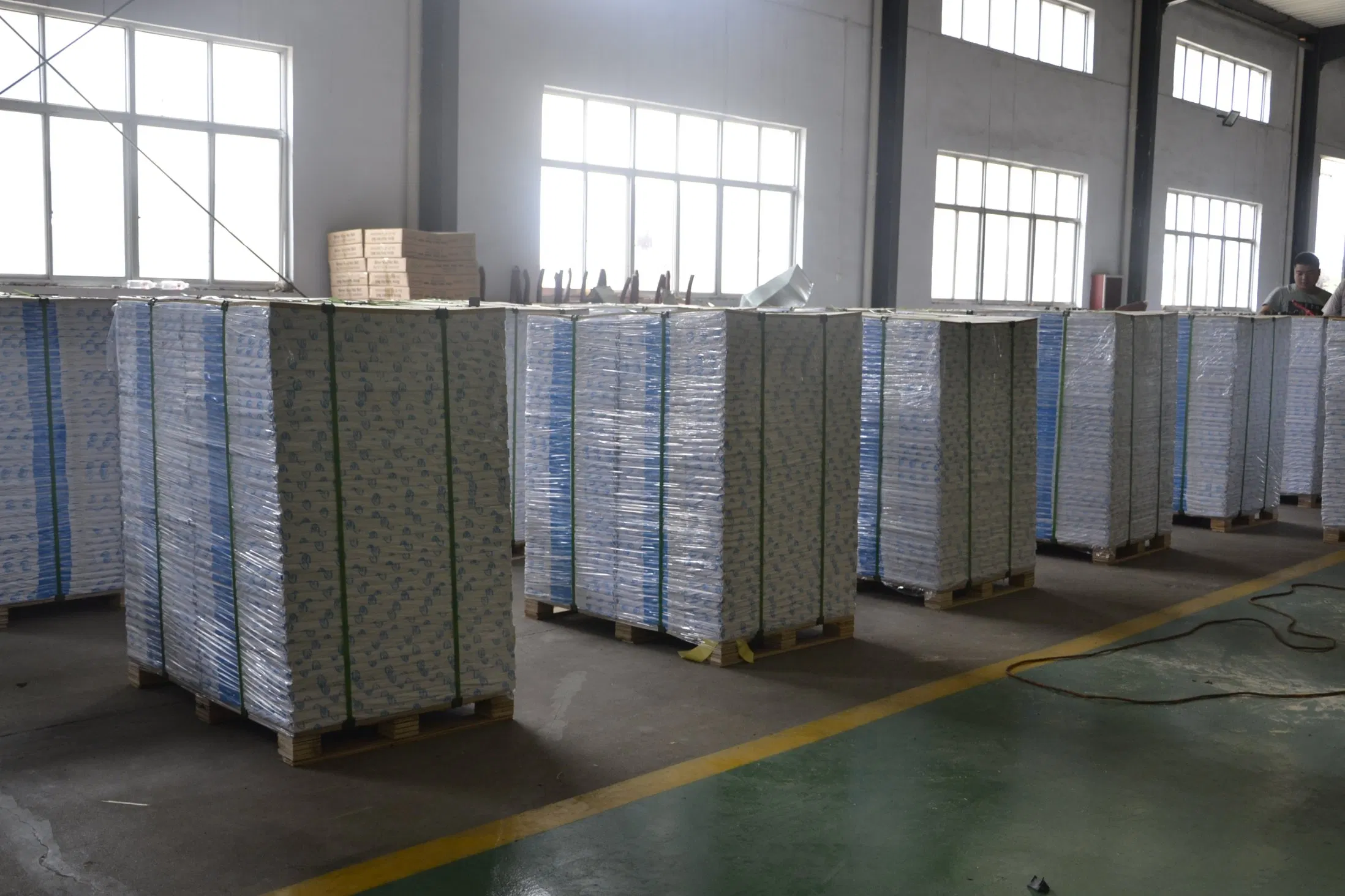 Glassin Paper Bottom Self Adhesive Paper