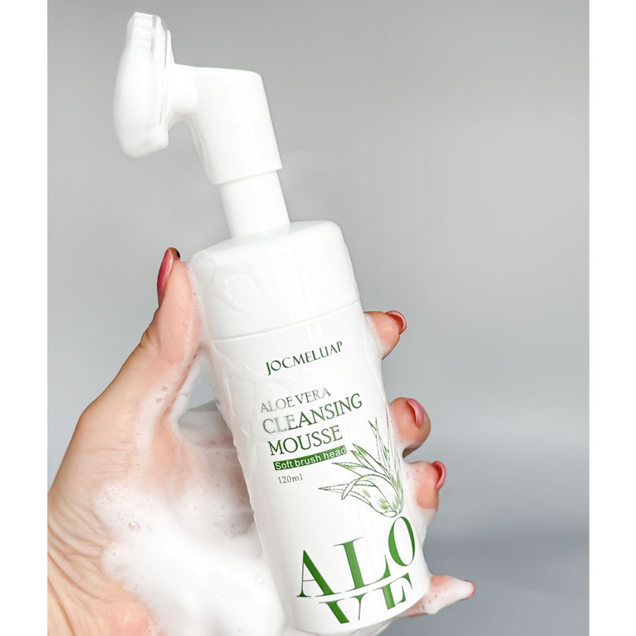 OEM Face Wash Cleanser for Sensitive Skin Aloe Vera Foaming Acne Whitening Foaming Exfoliating Deep Cleaning Mousse Face Wash