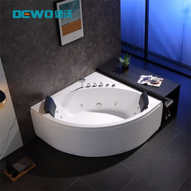 Угловая акриловая ванна для спа-массажа на 2-х человек