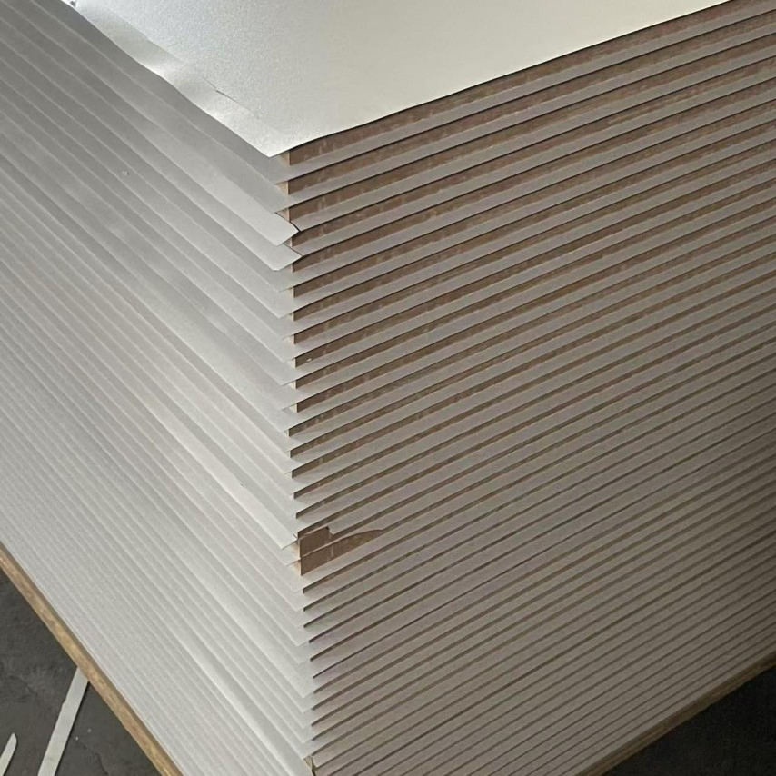 Cheap Particle Board with Low Moisture Content - Perfect for Your Projects