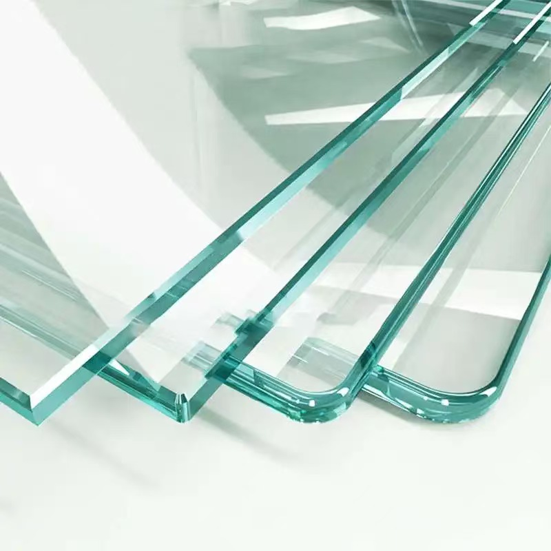 Factory Direct Sale of High-Quality and Low-Priced Transparent Glass and Low-Emission Tempered Glass.