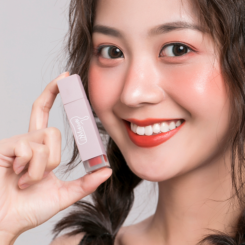 Dsm 6 Colors Moisturizing Shiny Glossy Silky Lip Gloss
