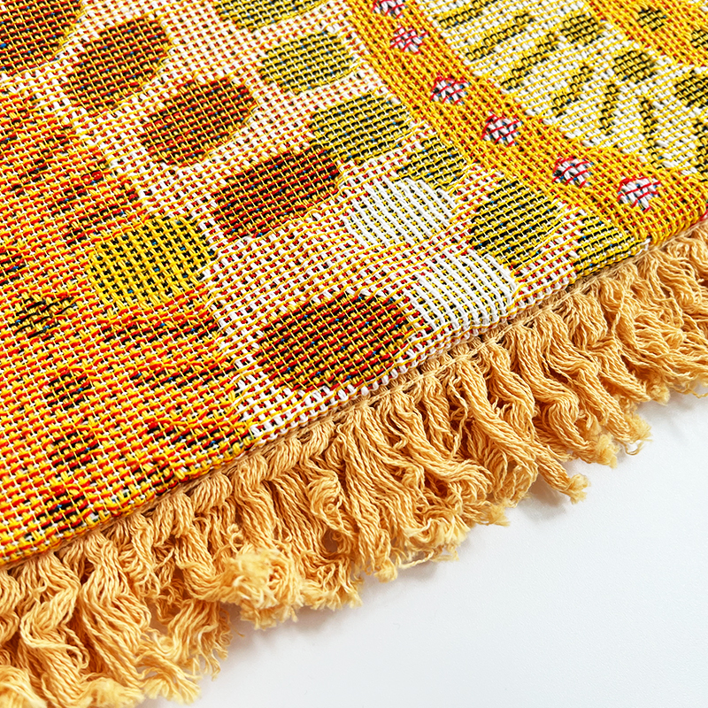 Ins Hot Sale Custom Woven Throw Pillow Jacquard Cushion Cover with Tassels Matching Blankets