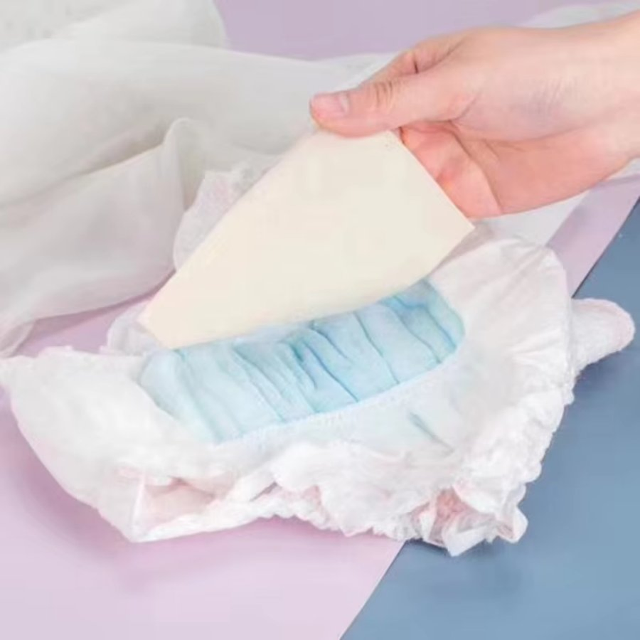 Adult Diaper High Absorbency Disposable Incontinence Briefs for Elderly Care