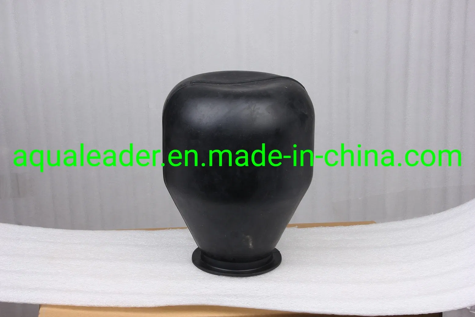 Horizontal Accumulator Water Pressure Vessel with Replaceable Bladder Membrane