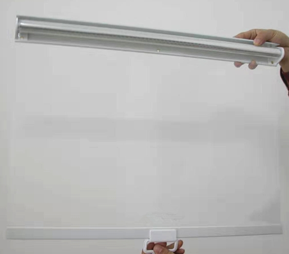 Durable Transparent Breathable Decelerate Semi-Automatic Horizontal Plastic Night Blind for Refrigerated