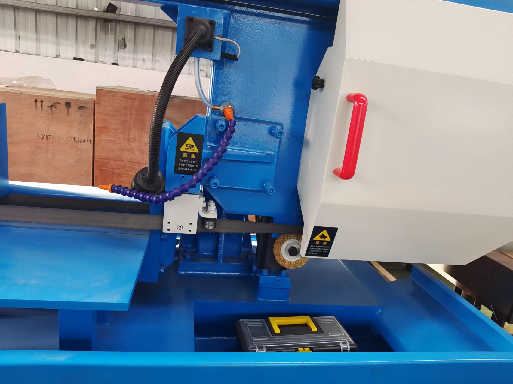 Ленточная пила по металлу автоматическая горизонтальная вертикальная