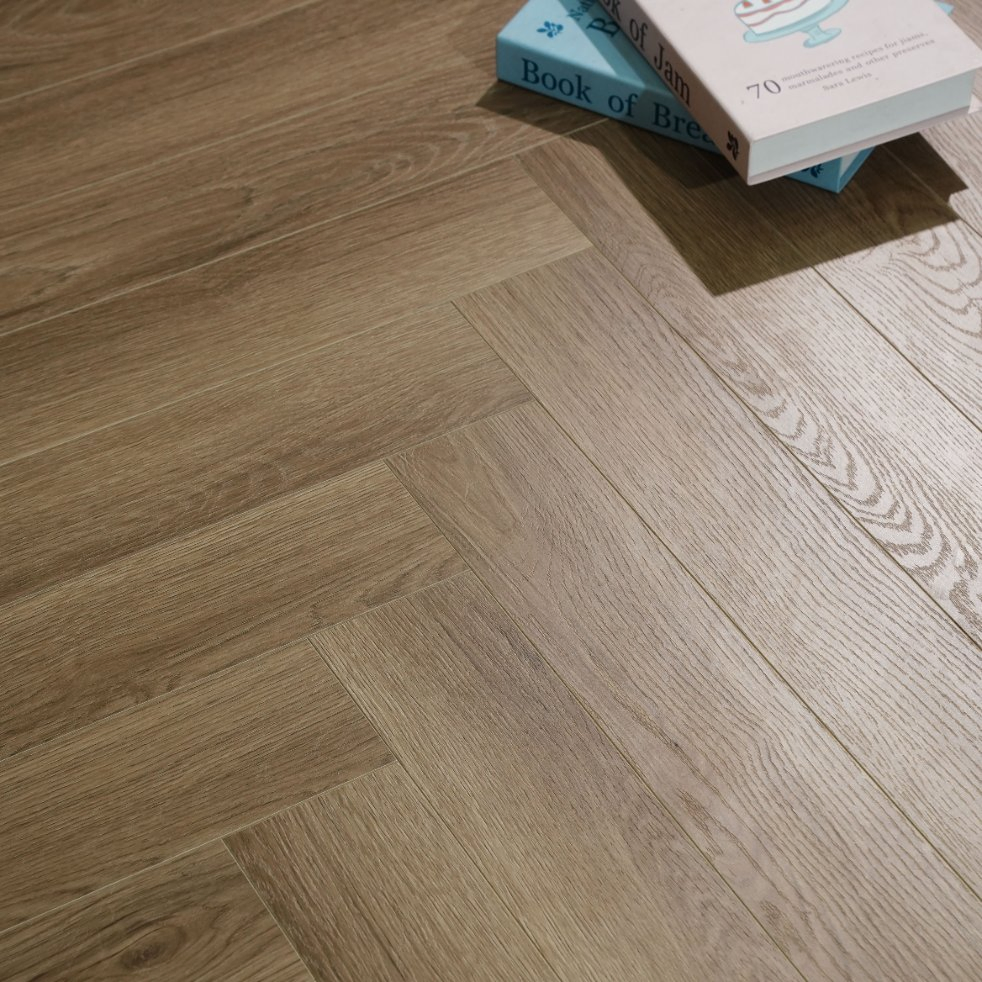 Паркетная доска 15мм елочка 3-слойная