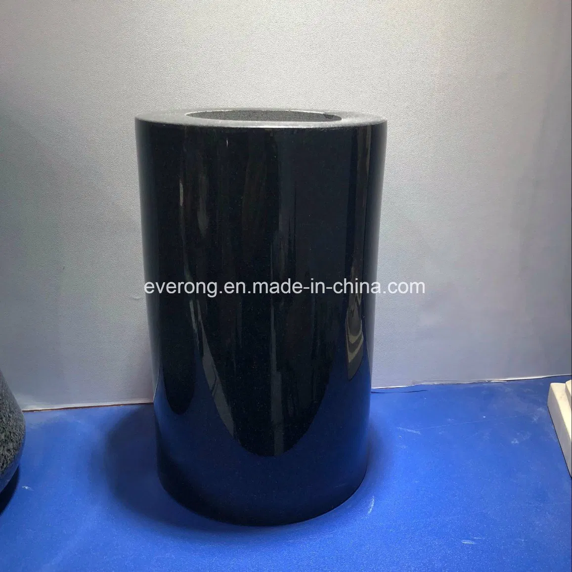 Black/Red/Grey/Granite Flower Vase for Gravestone/Headstones/Tombstone