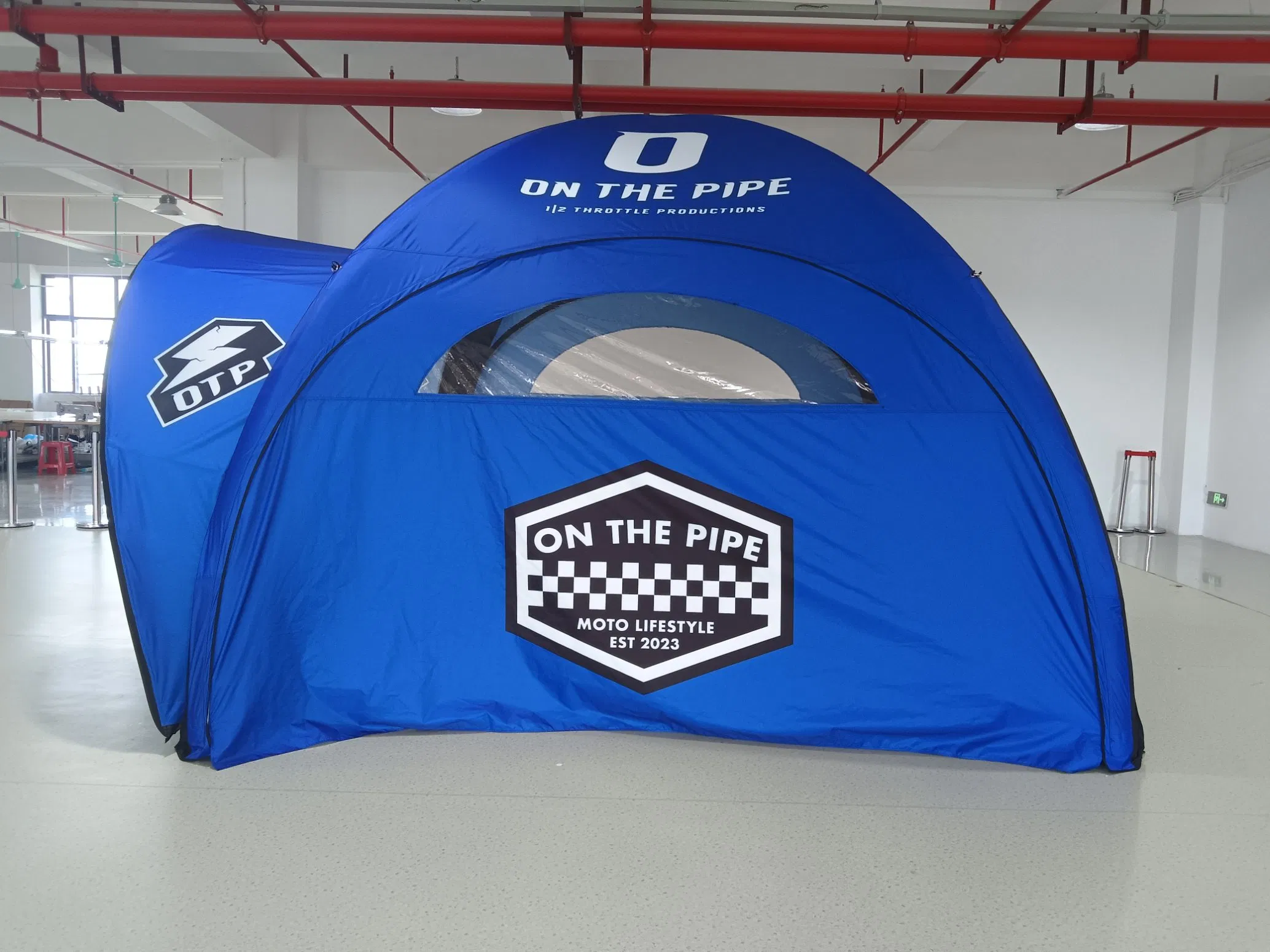 Outdoor UV Resistant Flame Retardant Portable Inflatable Dome Tent for Sports Events