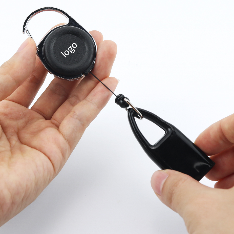 Silicone Belt Retractable Keychain Lighter Holder Sleeve Clip Lighter Leash