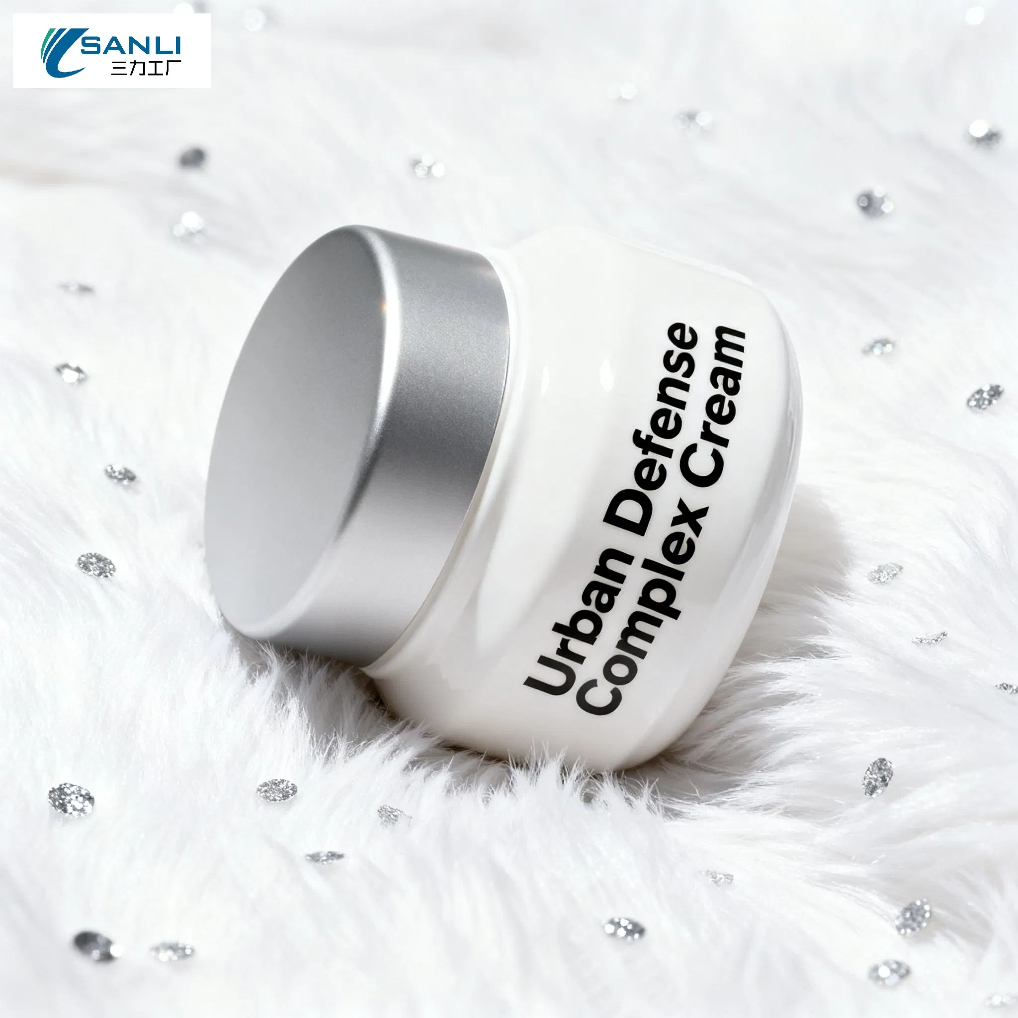 Clinical Hydrating and Anti-Wrinkle Face Cream with Hydrating Oils and Decarboxy Carnosine HCl for Plumping and Firming