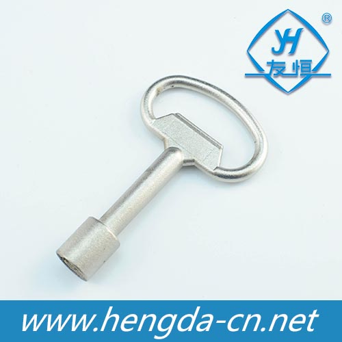 Professional Zinc Alloy Triangle Lock Key for Industrial Triangle Lock (YH1106)