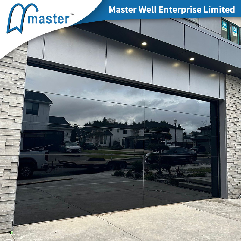 Master Well Hot Sale Luxury Modern Good Price 16X8 Automatic Seamless Glass Garage Door Mirror Aluminum Frameless Glass Garage Door for Villa
