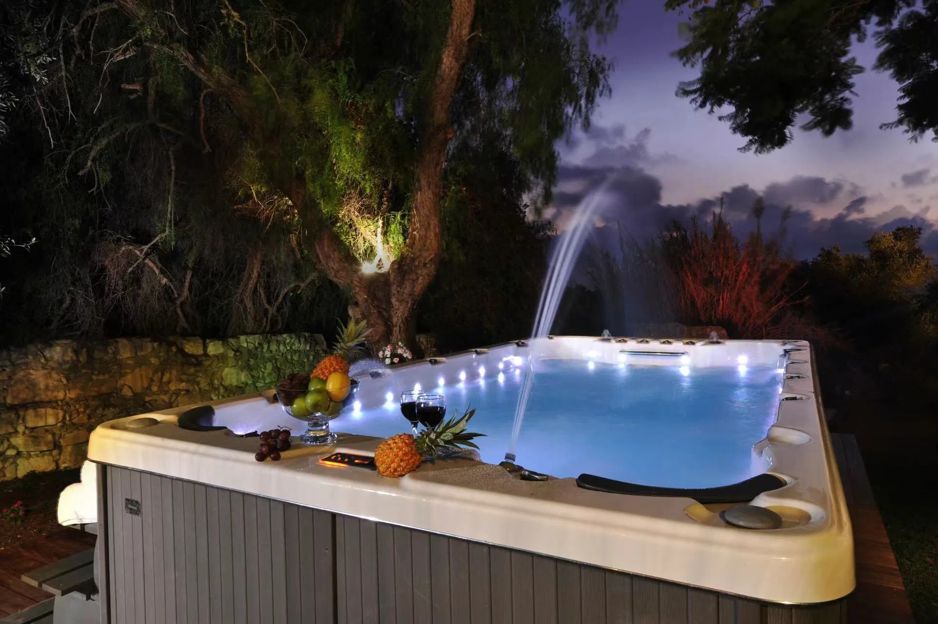 Гидромассажная ванна SPA на 3 персоны с системой Balboa