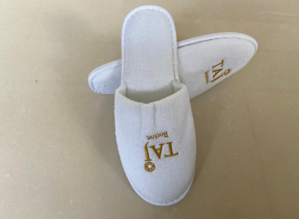 4/5 Star Luxury Hotel Wholesale Disposable Coral Fleece Slippers, Customized Logo