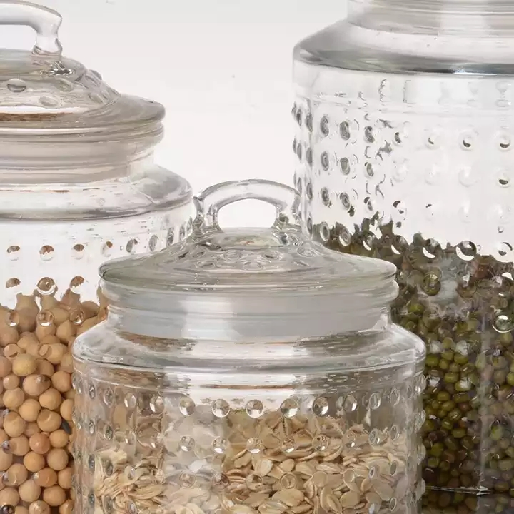 Большая стеклянная банка для хранения продуктов с крышкой