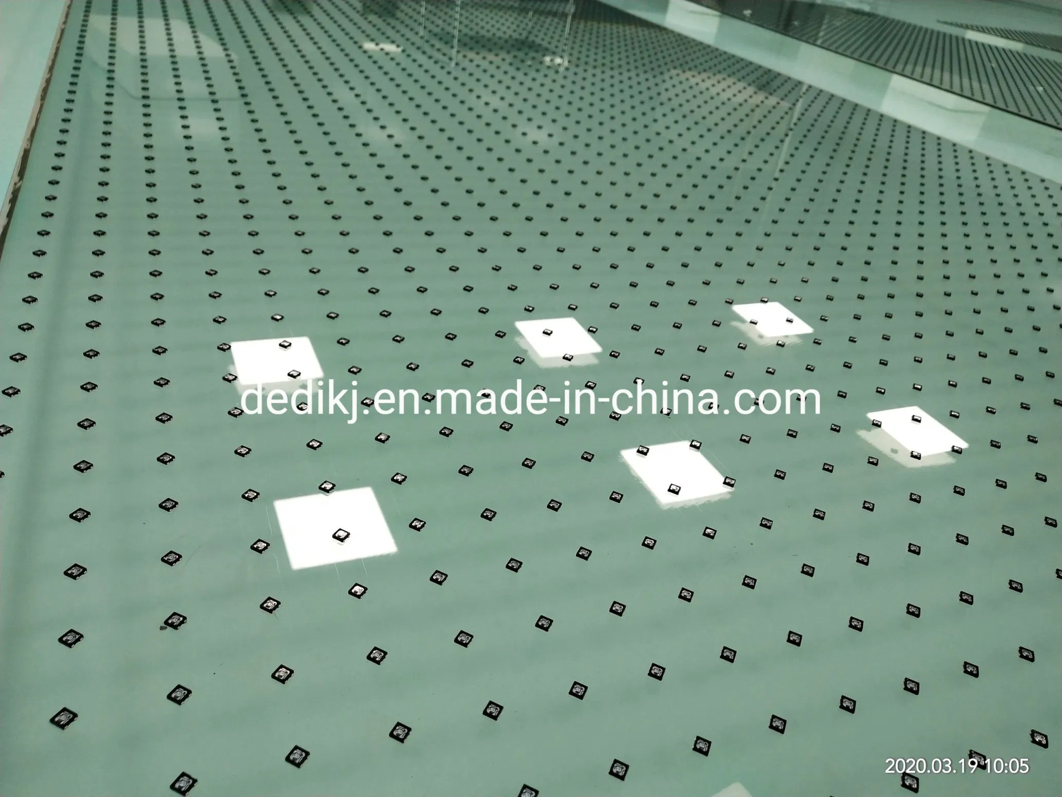 Full Color Outdoor Smart Glass LED Display